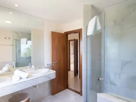 Villa moderne 2 ch. avec piscine privée et climatisation - Photo 24