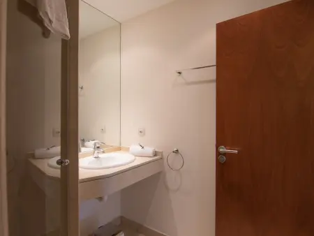 Villa moderne 2 ch. avec piscine privée et climatisation - Photo 29
