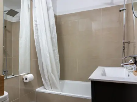 Appartement confortable à Santa Cruz, 2 chambres pour 4 personnes avec parking et WiFi - Photo 22
