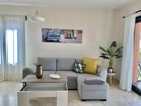 Villa confortable avec piscine commune et parking - Photo 7