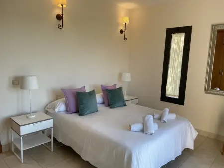 Villa confortable avec piscine commune et parking - Photo 13