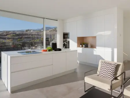 Villa de Luxe 4 Chambres avec Piscine Privée à Adeje - Photo 10