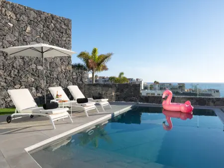 Villa de Luxe 4 Chambres avec Piscine Privée à Adeje - Photo 32