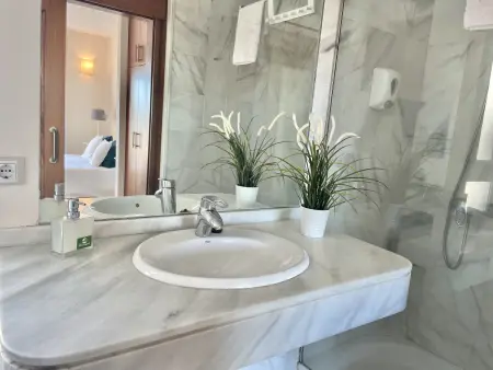 Villa confortable 3 chambres avec piscine à Salobre Golf - Photo 17