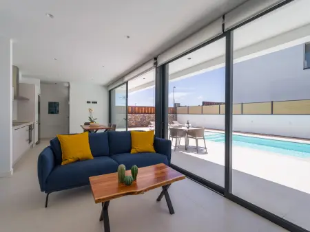 Spacieuse villa à Corralejo - 2 chambres, piscine privée pour 4 personnes - Photo 12