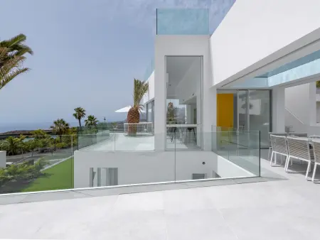 Villa de luxe à Ténérife avec piscine privée et vues imprenables - Photo 16