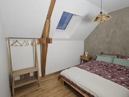 Charmant Gîte 6 Pers avec Piscine Privée et Jardin, Avon-les-Roches - Photo 13