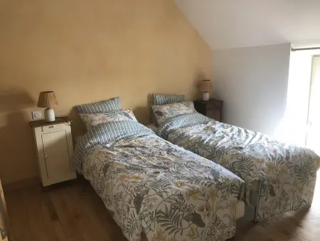 Charmant Gîte 6 Pers avec Piscine Privée et Jardin, Avon-les-Roches - Photo 14