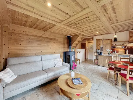 Appartement 2 chambres, mezzanine, vue Mont Blanc, proche village, parking - Photo 5