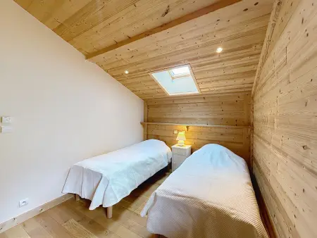 Appartement 2 chambres, mezzanine, vue Mont Blanc, proche village, parking - Photo 7