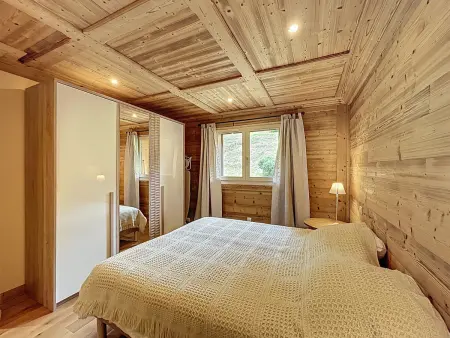 Appartement 2 chambres, mezzanine, vue Mont Blanc, proche village, parking - Photo 12