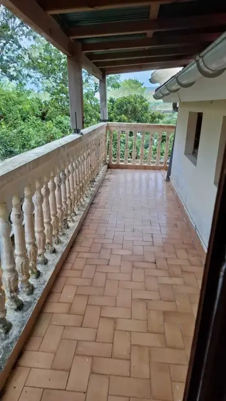 Appartement spacieux à Saint-Claude, 100 m², parking inclus - Photo 12