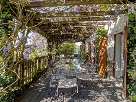 Domaine de Campagne : Grands Gîtes avec Piscine, Spa, Animaux Bienvenus - Photo 9