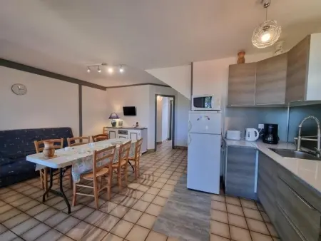 Charmant gîte familial au cœur du village, Gite 6 personnes à Saint André d'Apchon - Photo 2