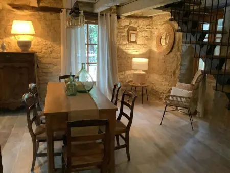 Maison paisible avec piscine privée et animaux acceptés - Photo 4