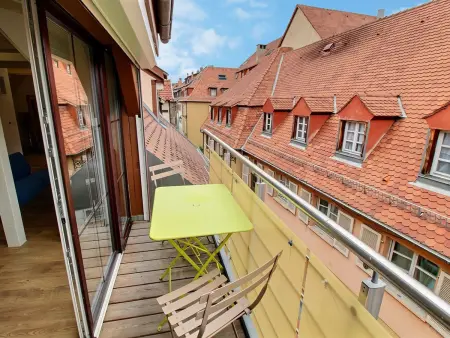 Duplex élégant pour 4 pers avec garage au centre de Colmar - Photo 2