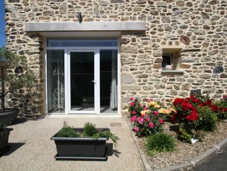 Maison lumineuse avec terrasse et jardin privé près de la plage - Photo 15