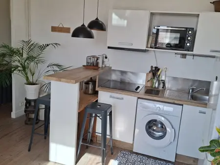 Charmant T2 avec Vue Mer et WIFI – 5 Min de la Plage - Photo 5
