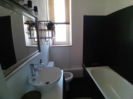Charmant T2 avec Vue Mer et WIFI – 5 Min de la Plage - Photo 7