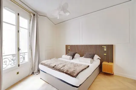 BY-74-VILLIERS, Élégant A/C Apt 2BR/6P – Paris 17e/Monceau - Photo 13