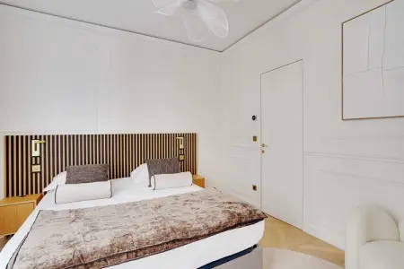 BY-74-VILLIERS, Élégant A/C Apt 2BR/6P – Paris 17e/Monceau - Photo 14