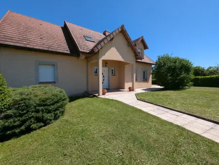 Gîte spacieux à Fretigney avec jardin et billard, idéal pour 8 pers. - Photo 35
