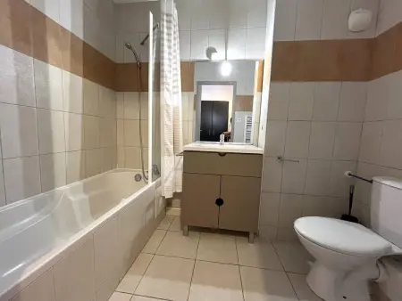 Studio rénové avec piscine, climatisation à St Florent - Photo 8