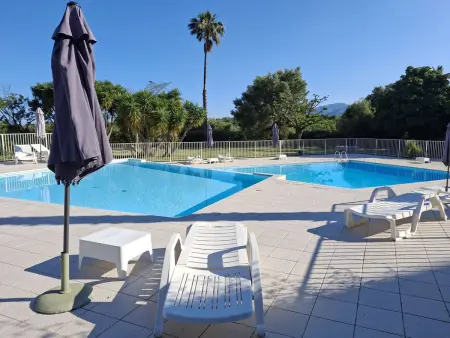 Studio rénové avec piscine, climatisation à St Florent - Photo 14