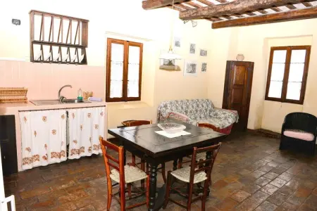Pozzo, Appartement à Modigliana avec piscine - Photo 11