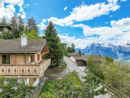 Chalet à Nendaz, Le Loup, le Renard et la Belette - L32867