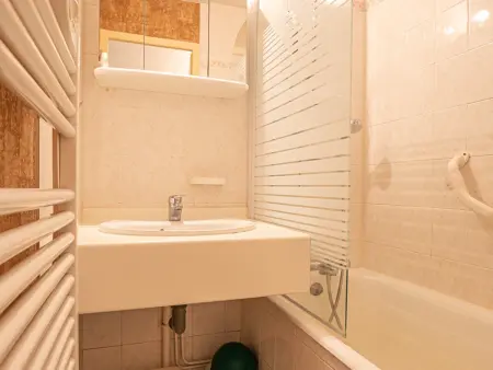 Appartement 2 pièces avec balcon et WIFI, 6 personnes - Photo 4
