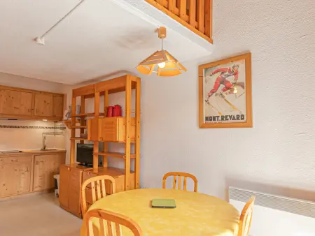 Appartement vintage-chic près des pistes avec parking et vue - Photo 8