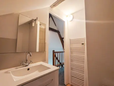 Maison paisible à Châteauroux avec jardin et parking privé - Photo 6