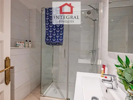 Bel appartement avec vue mer, wifi et parking à Palamós - Photo 13