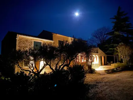 Villa spacieuse avec piscine à Saint-Michel-d'Euzet - Photo 21