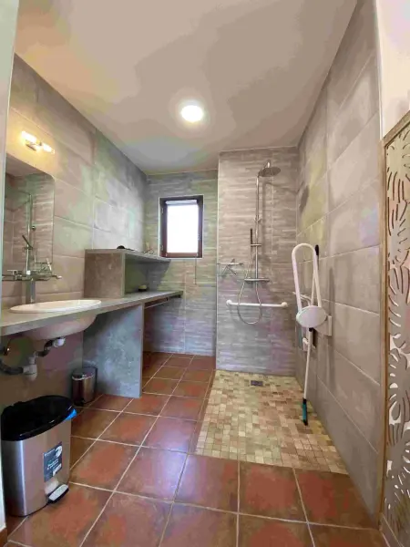 Villa spacieuse avec piscine à Saint-Michel-d'Euzet - Photo 27