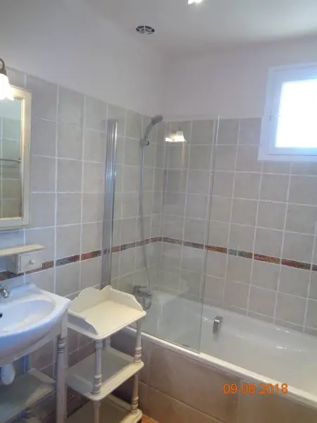 Villa spacieuse avec piscine à Saint-Michel-d'Euzet - Photo 28