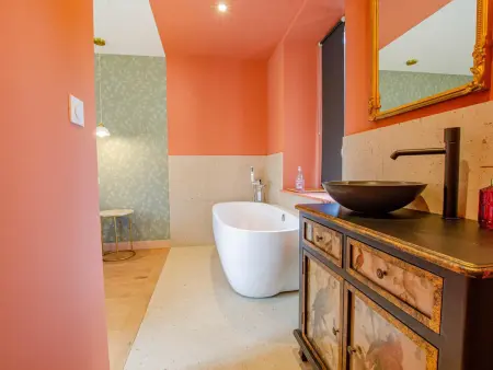 Maison de caractère avec jardin et piscine chauffée - Photo 16