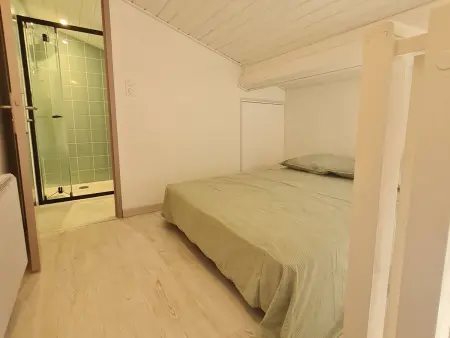 Petit nid cosy entre vignes et forêt, tout inclus avec terrasse privative - Photo 8
