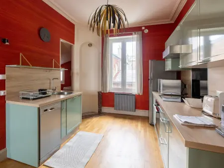 Retraite élégante à Nancy avec 3 chambres spacieuses - Photo 2
