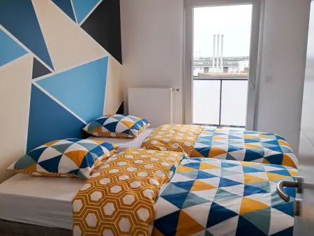 Appartement contemporain 3 chambres avec vue sur canal, parking et internet à Nancy - Photo 5