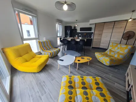 Appartement contemporain 3 chambres avec vue sur canal, parking et internet à Nancy - Photo 7