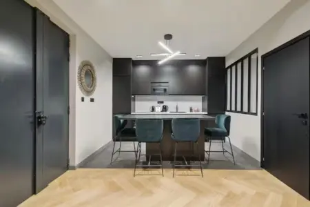 SK-18-RAMBUTEAU-2, Appartement élégant - 2 CH-6 P - Photo 2