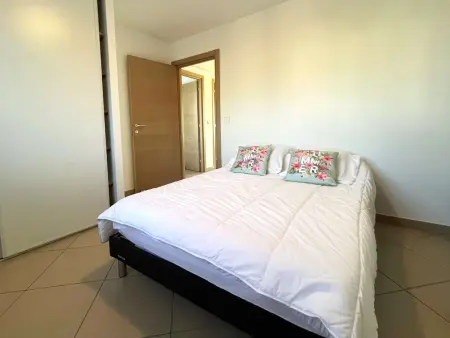 Appartement lumineux et moderne au centre de Moriani, 2 chambres, terrasse - Photo 8