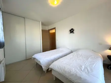 Appartement lumineux et moderne au centre de Moriani, 2 chambres, terrasse - Photo 11