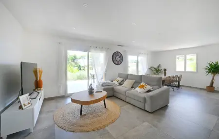 Maison 8 personnes à Saint Michel d'Euzet - Photo 2