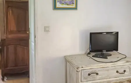 Gîte avec piscine, Maison 2 personnes à La Tour d'Aigues - Photo 3