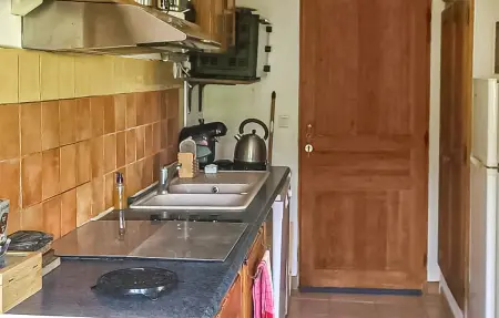 Gîte avec piscine, Maison 2 personnes à La Tour d'Aigues - Photo 4