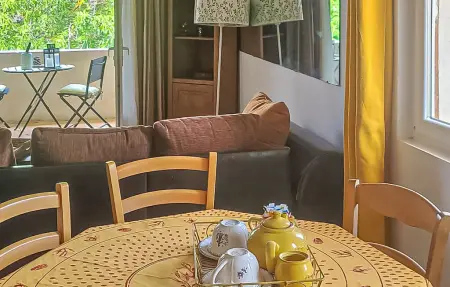 Gîte avec piscine, Maison 2 personnes à La Tour d'Aigues - Photo 18