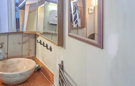Gîte avec piscine, Maison 2 personnes à La Tour d'Aigues - Photo 20